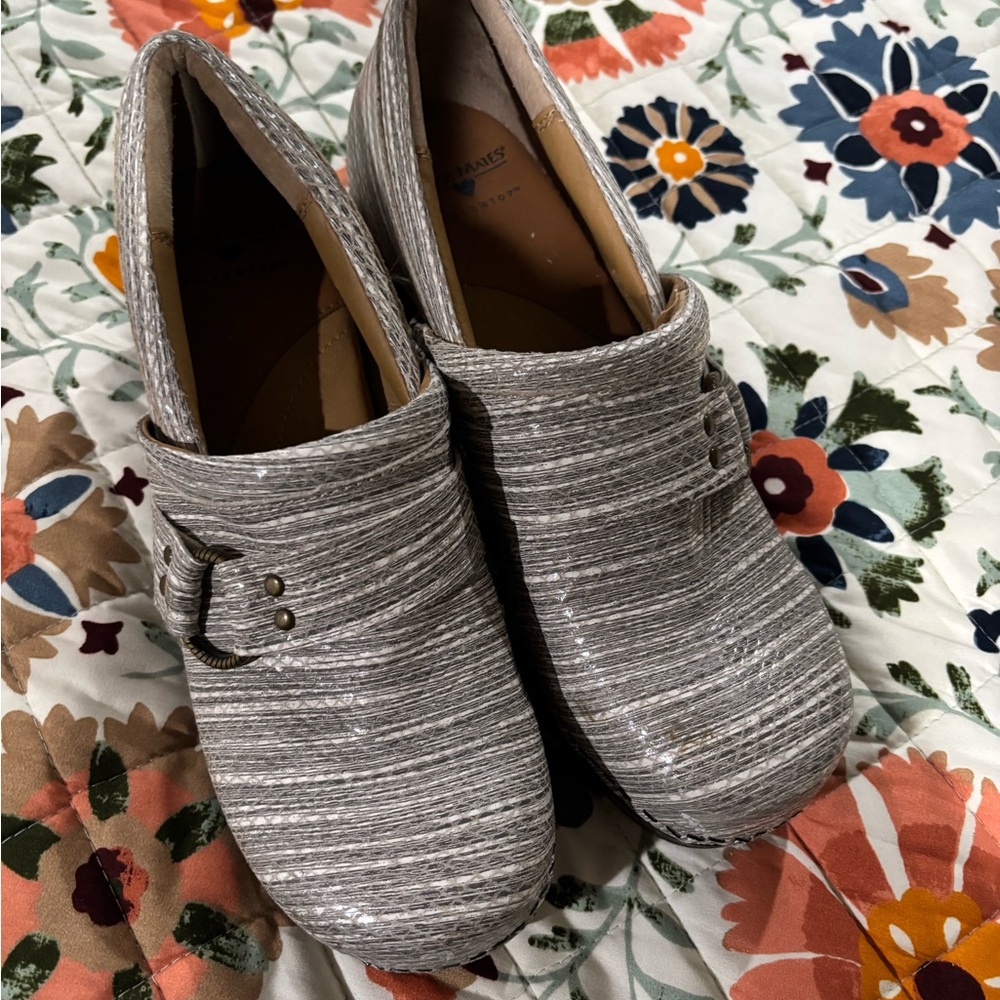 Nurse Mates Gray Mules Comfortable Slip-On Clogs Size 10